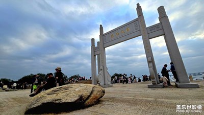 西灣紅樹林，邂逅一場海天盛景