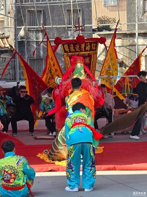 【金蛇轉(zhuǎn)好運(yùn)】+舞麒麟，迎新春