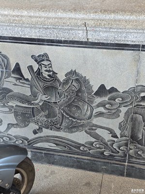 【金蛇轉(zhuǎn)好運】+戲臺石雕里的乾坤