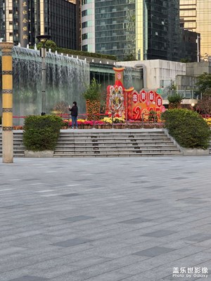 【返程路上】+高鐵站附近的場(chǎng)景