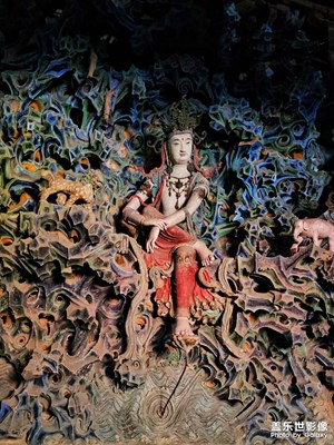 【金蛇轉(zhuǎn)好運】+東方美神