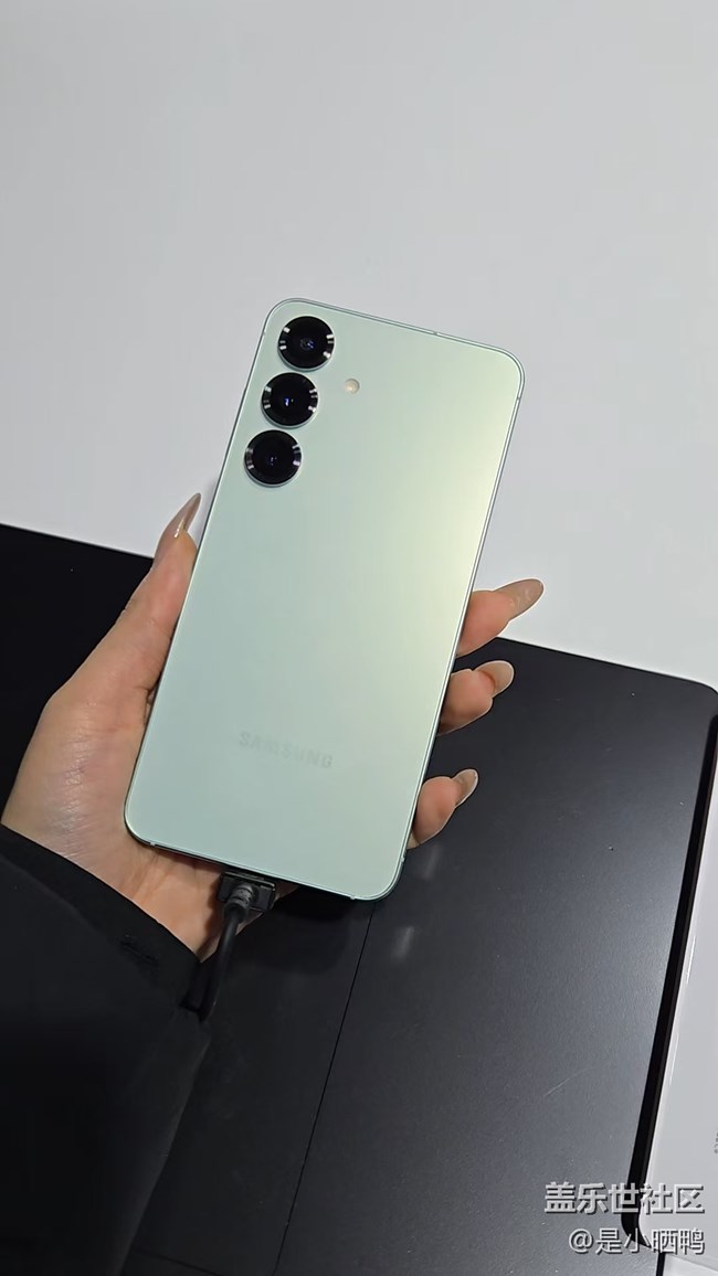 帶你沉浸式體驗(yàn)s25發(fā)布會(huì)