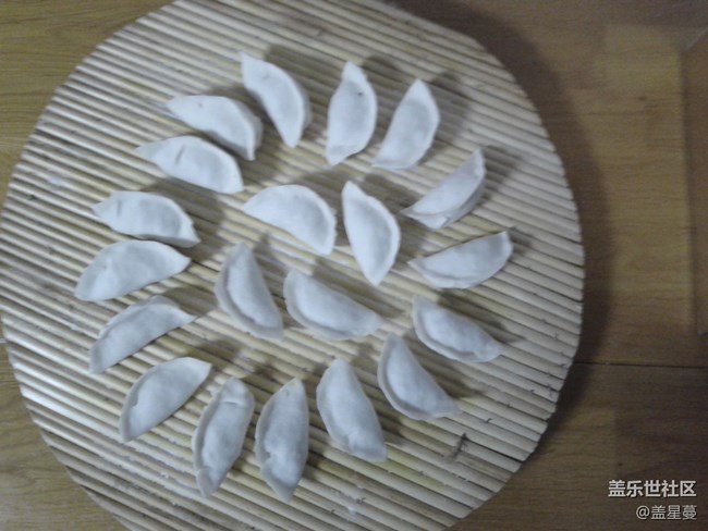 【樂享食光】元宵節(jié)的餃子