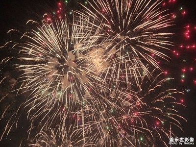 【金蛇轉(zhuǎn)好運(yùn)】元宵的焰火（二）