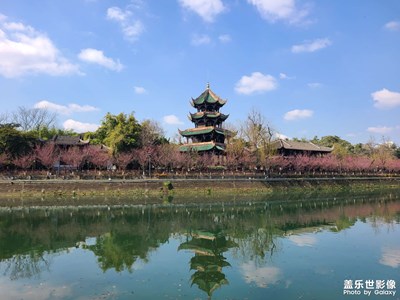 【煦色韶光】+春日望江樓