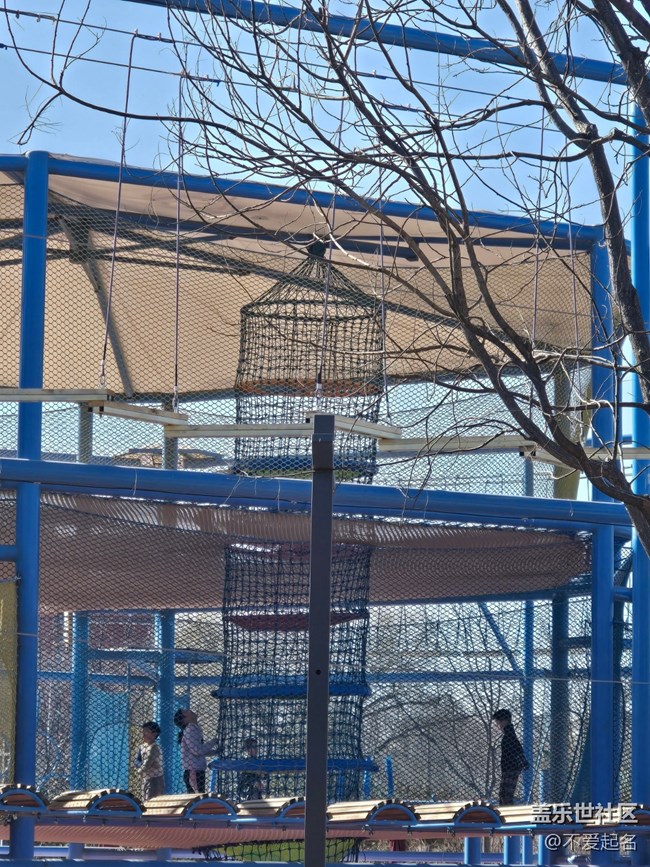 【我家附近的公園】公園里的游樂園