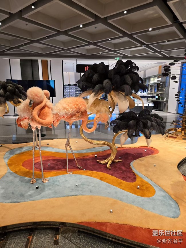 【幸福時(shí)光】商場里的火烈鳥