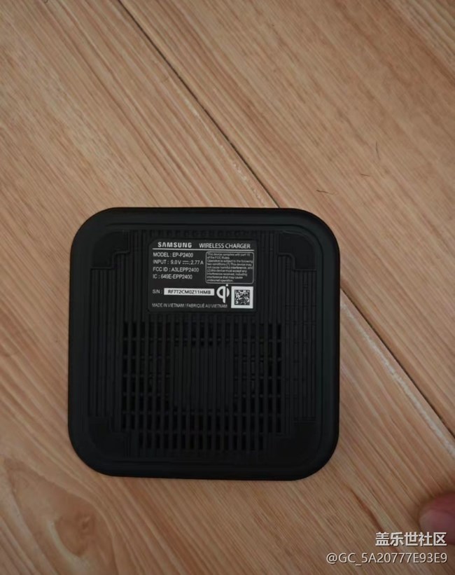 【我的三星產(chǎn)品】三星無線充電器