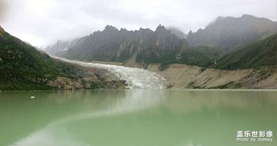 在西藏邂逅冰藍(lán)