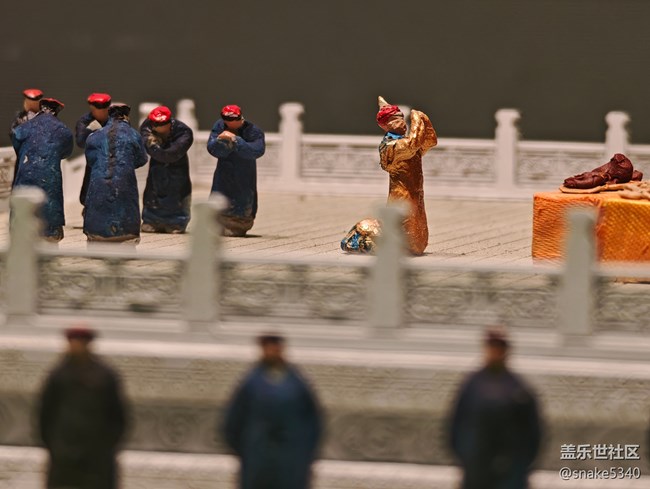 【時間在此刻靜止】+縮小的模型