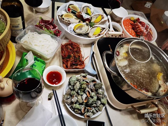 【時間在此刻靜止】美食派對，快樂全餐