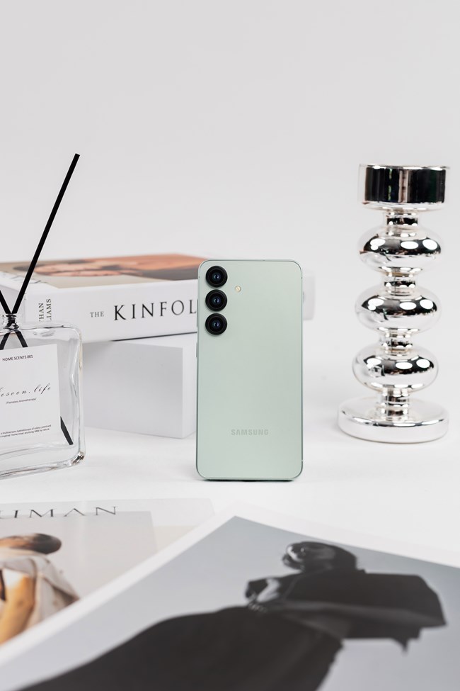 三星Galaxy S25 | 未來觸手可及，重新定義旗艦體驗