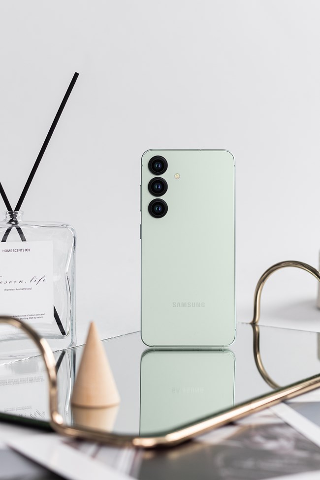 三星Galaxy S25 | 未來觸手可及，重新定義旗艦體驗