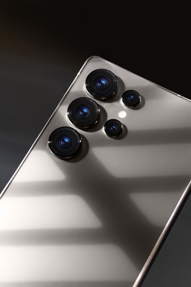 三星Galaxy S25 | 未來觸手可及，重新定義旗艦體驗