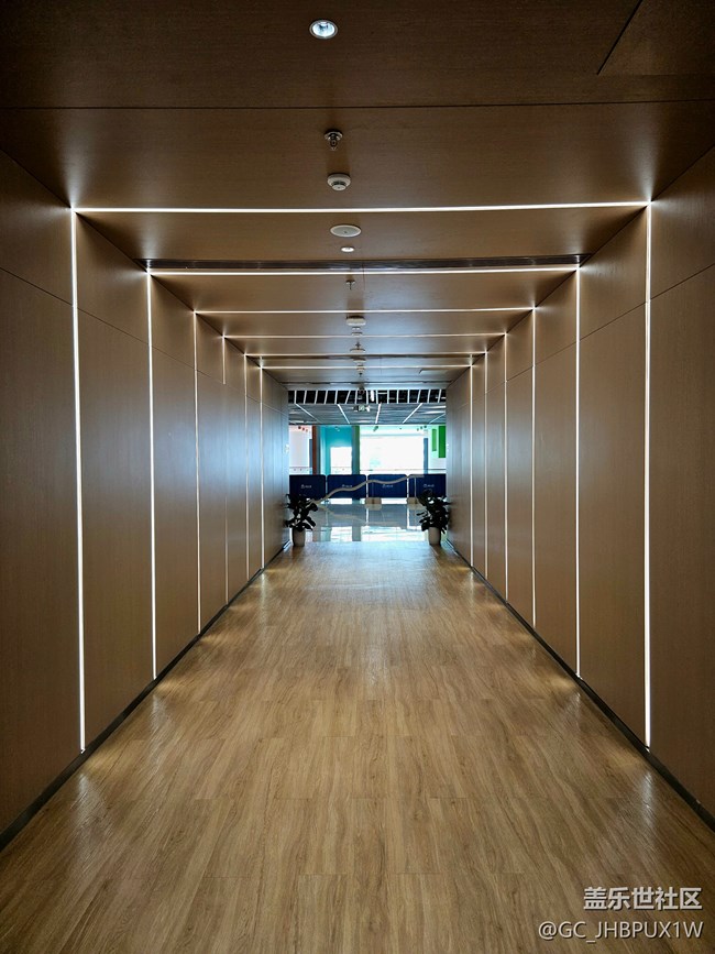 【城市建筑美學(xué)】婦兒大廈