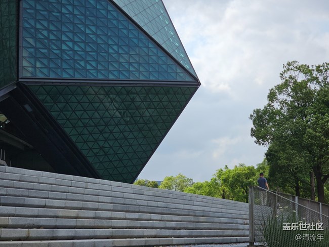 【城市建筑美學(xué)】體育館