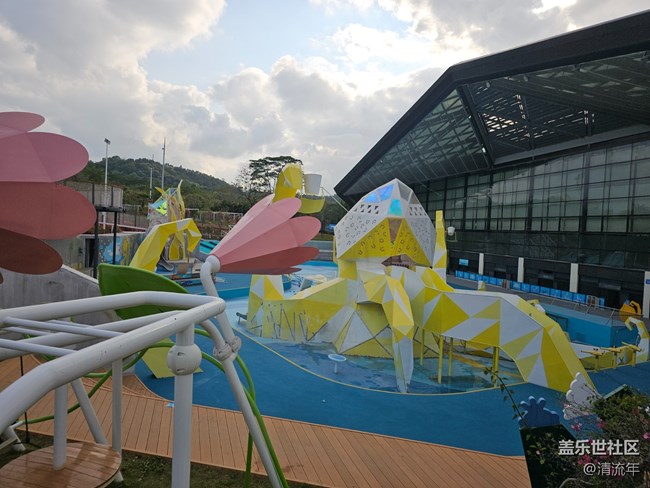 【城市建筑美學(xué)】體育館