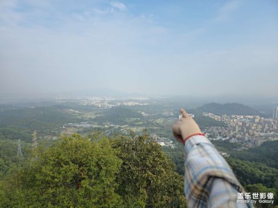 【人間四月天】+鐵仔山