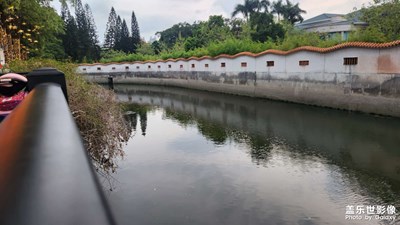 【人間四月天】+河提燈火