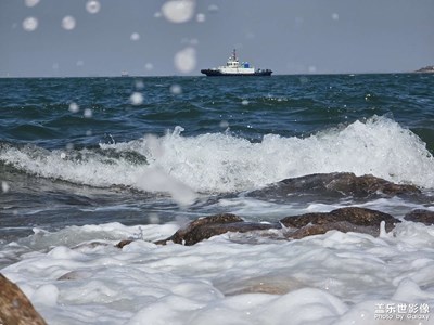 【人間四月天】+ 青島海邊