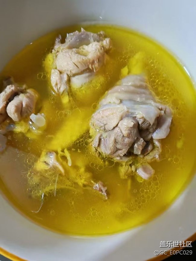 【春色可餐】燉雞湯