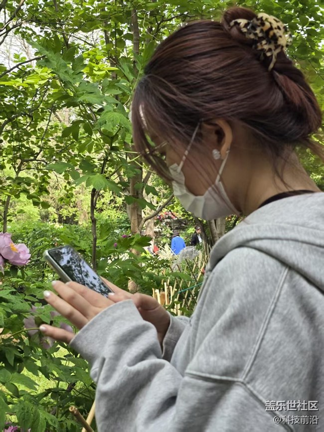 【拈花拾趣】美女與鮮花也可兼得