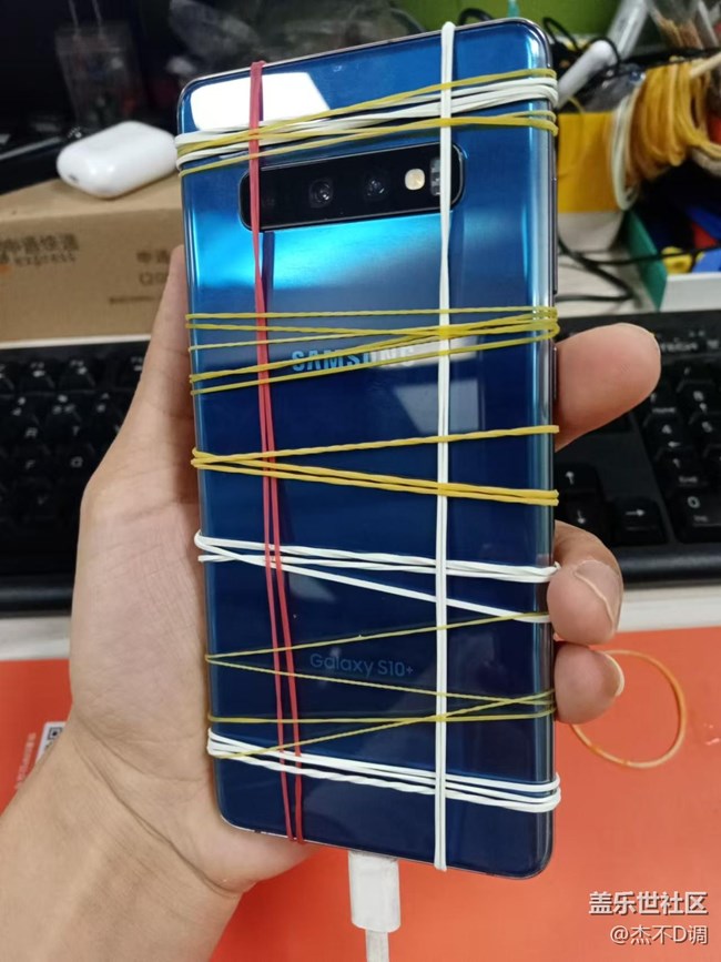 剛換電池換后蓋再戰(zhàn)5年，，，，，，