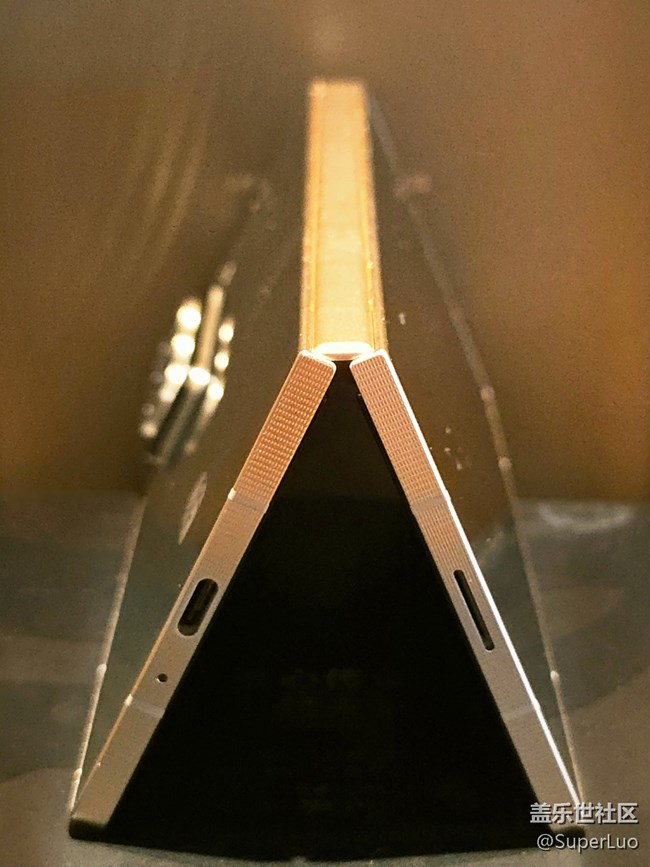 【三星W25系列品鑒會(huì)活動(dòng)】+顏值和功能并存