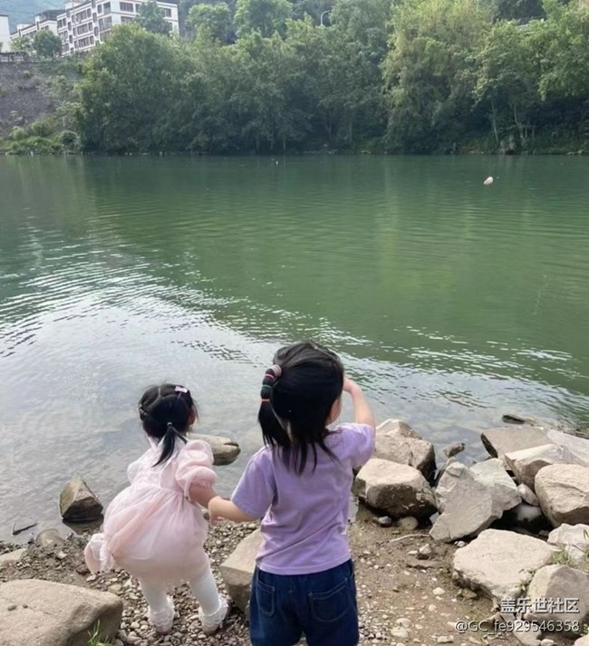 【荔枝飄香】遛娃