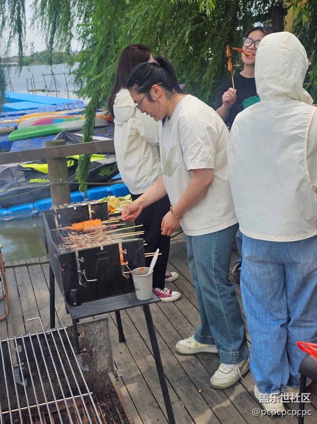 【“AI”上露營之旅】愜意燒烤趴