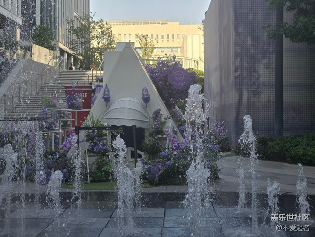 【 長焦與微距】夏天的廣場