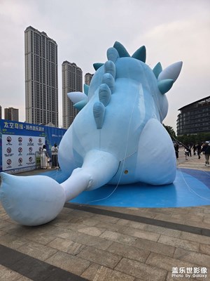 【城市漫步】+ 漫步歡樂谷