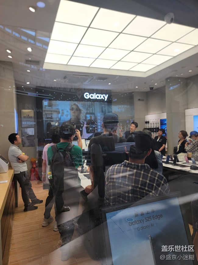 三星最新旗艦手機S25 EAGE 星部落品鑒 三星最新旗艦手機S25 EAGE 星部落品鑒