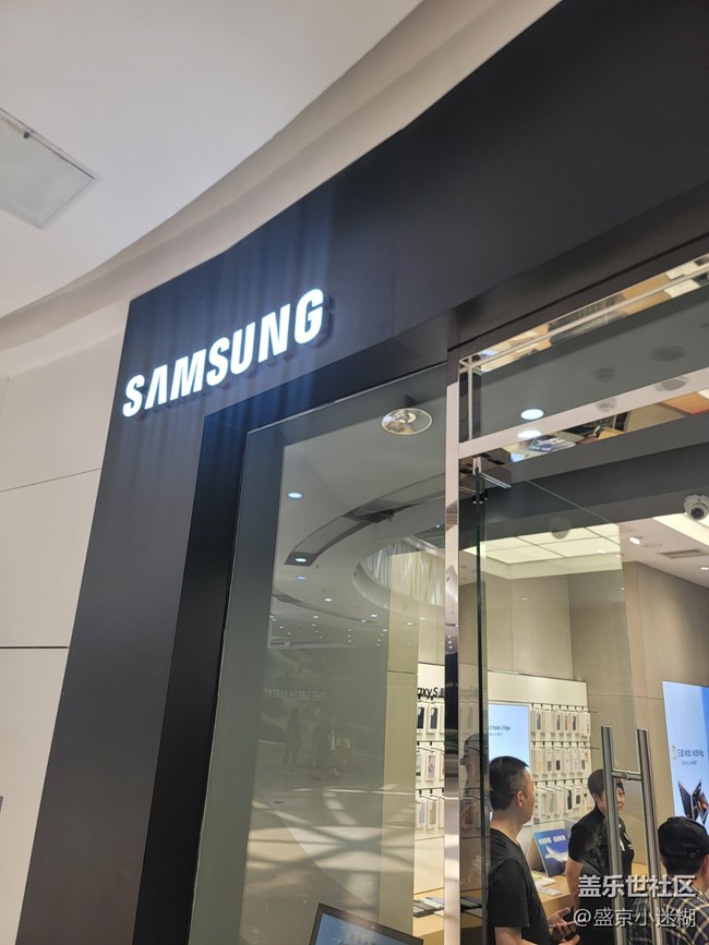 三星最新旗艦手機S25 EAGE 星部落品鑒 三星最新旗艦手機S25 EAGE 星部落品鑒