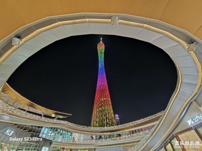 【三星手機(jī)里的夜】在廣州塔廣場(chǎng)拍不一樣廣州塔的夜景