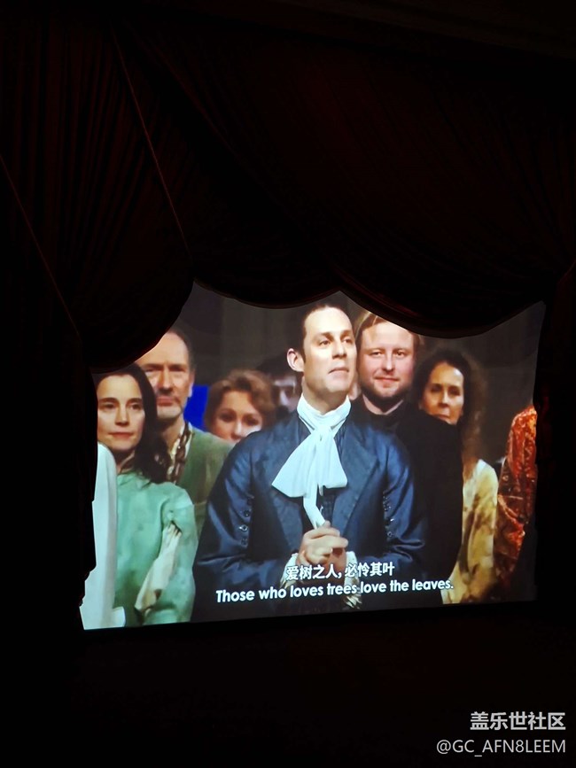 【法蘭西喜劇院舞臺珠寶臻藏展線下攝影活動】 歷峰雙子別墅