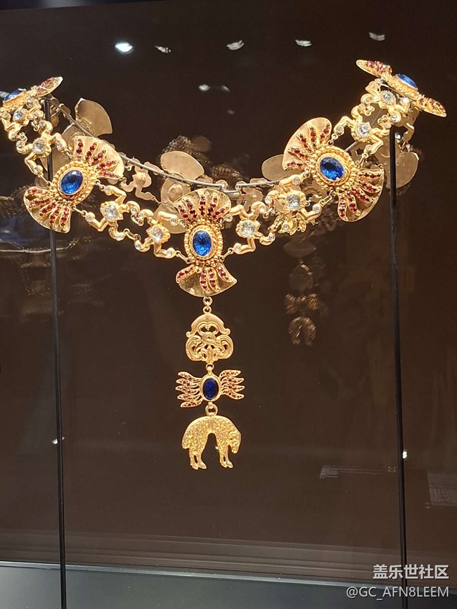 【法蘭西喜劇院舞臺珠寶臻藏展線下攝影活動】 歷峰雙子別墅