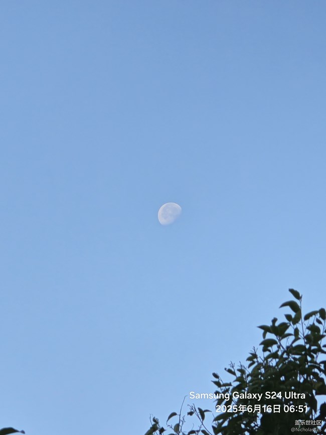 S24U拍月亮不如S22