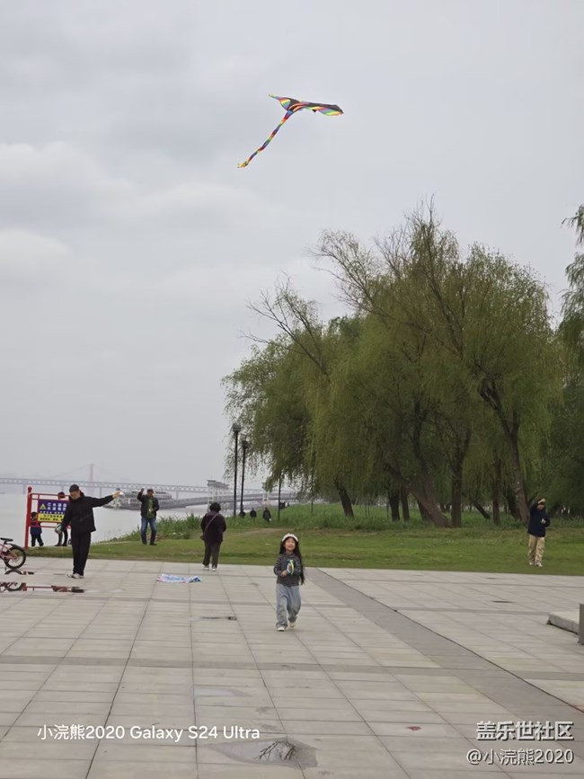 【武漢星部落】【我的年度總結(jié)】      武漢人的松弛感都在漢口江灘！