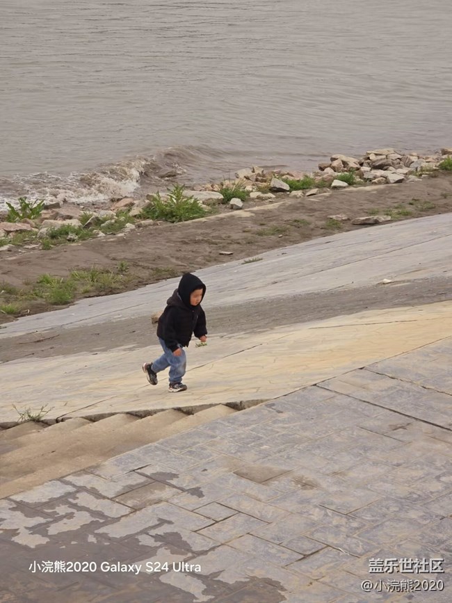 【武漢星部落】【我的年度總結(jié)】      武漢人的松弛感都在漢口江灘！