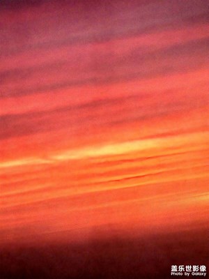 【光影里的五彩斑斕】+多彩的萬米高空