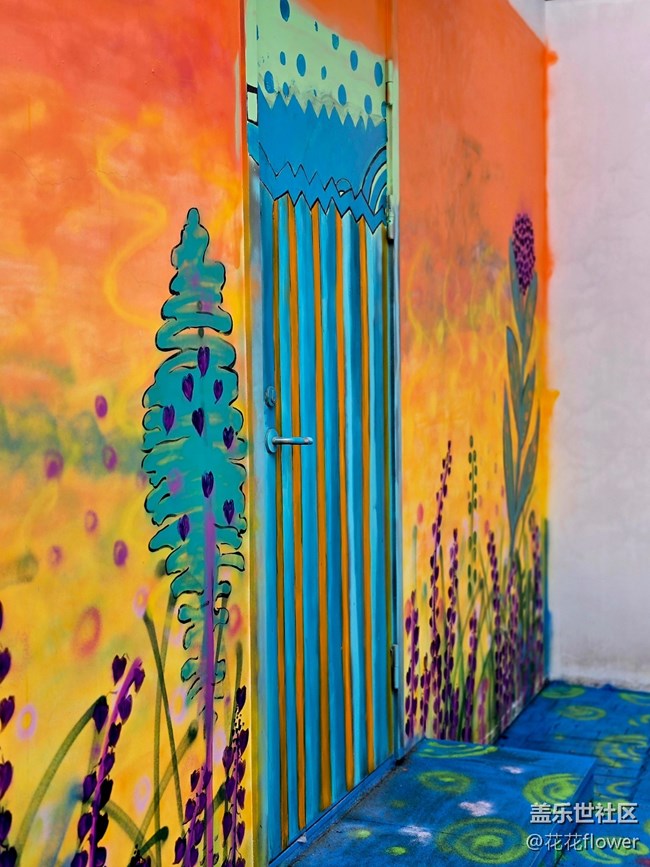 【UBOX桃蔓里創(chuàng)意藝術(shù)社區(qū)citywalk攝影活動】+走走拍拍