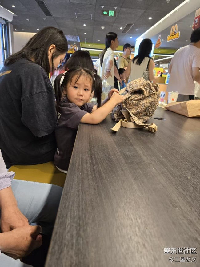 【 粽夏童趣】天真無(wú)邪小美女