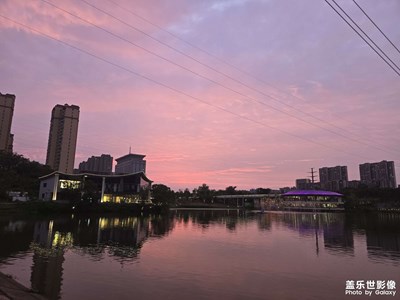 配什么音樂好呢？