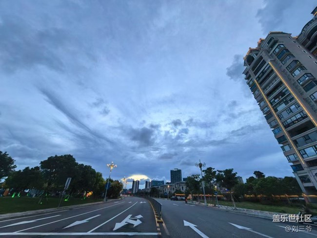 【消失的日落】暮色下的城市漫游 【消失的日落】暮色下的城市漫游