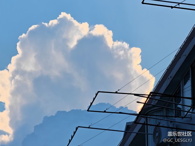 【消失的日落】在城市縫隙，撞見自然浪漫