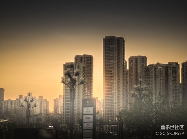 【瞬間及永恒】藏在褶皺里的風(fēng)景 【瞬間及永恒】藏在褶皺里的風(fēng)景