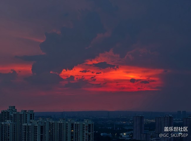 【消失的日落】云的城市漫游