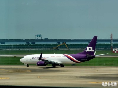 【七彩夏日】坐上飛機(jī)去旅行