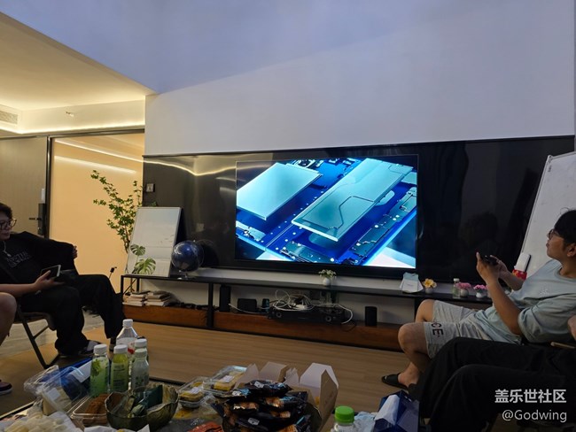 廈門(mén)星部落觀看三星Galaxy Z Fold7全球發(fā)布會(huì)：折疊屏的輕薄革命